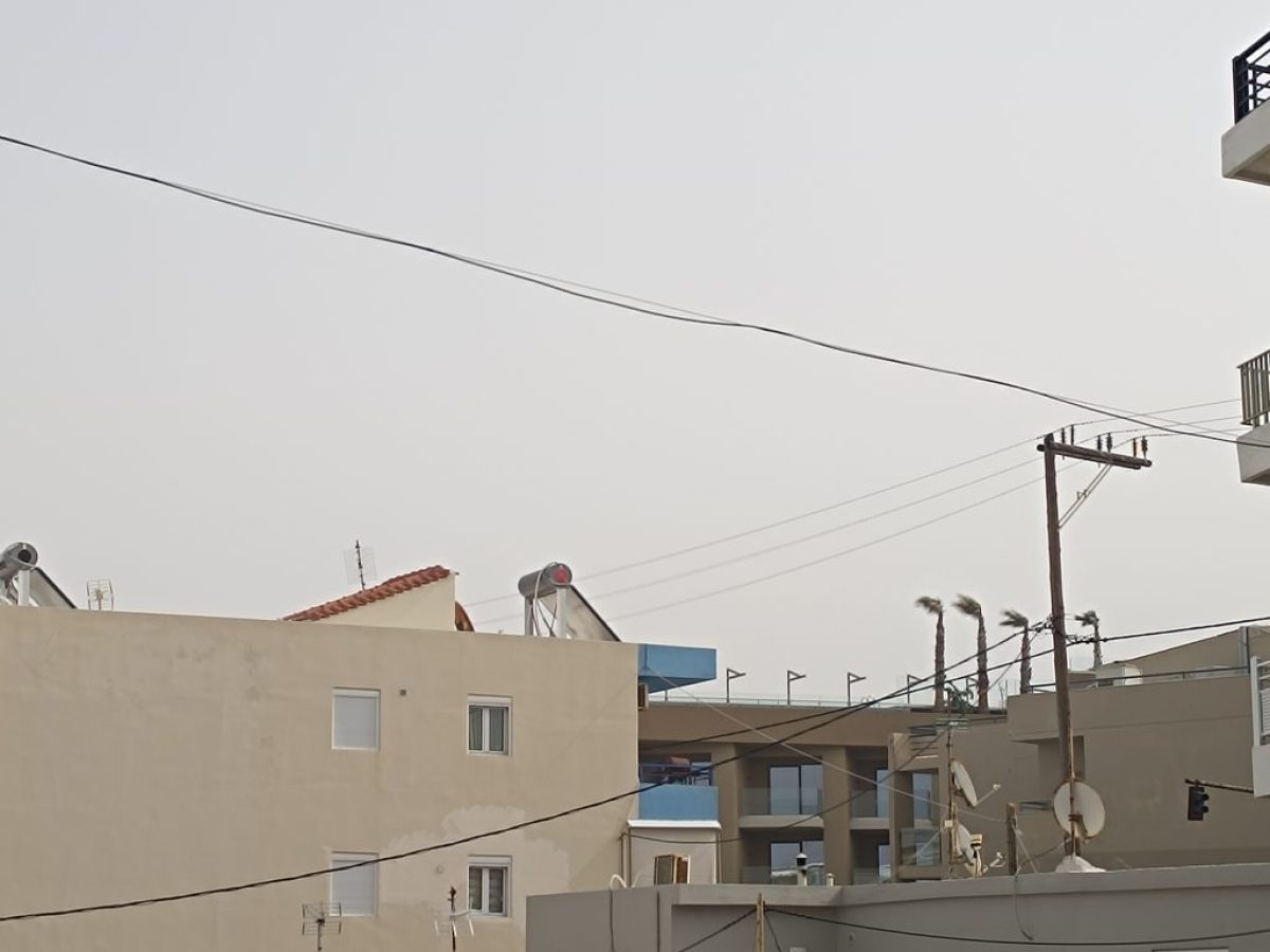 Αφρικανική σκόνη σκεπάζει την Κρήτη – Αποχωρεί σταδιακά από αύριο