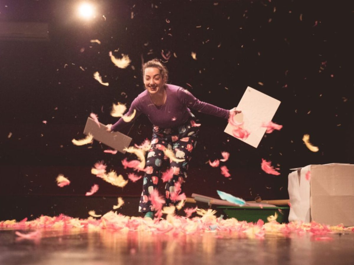 Αγρίνιο: Ώρα για την πέμπτη βρεφική παράσταση «Κοίτα πάλι» του Μικρού Θεάτρου