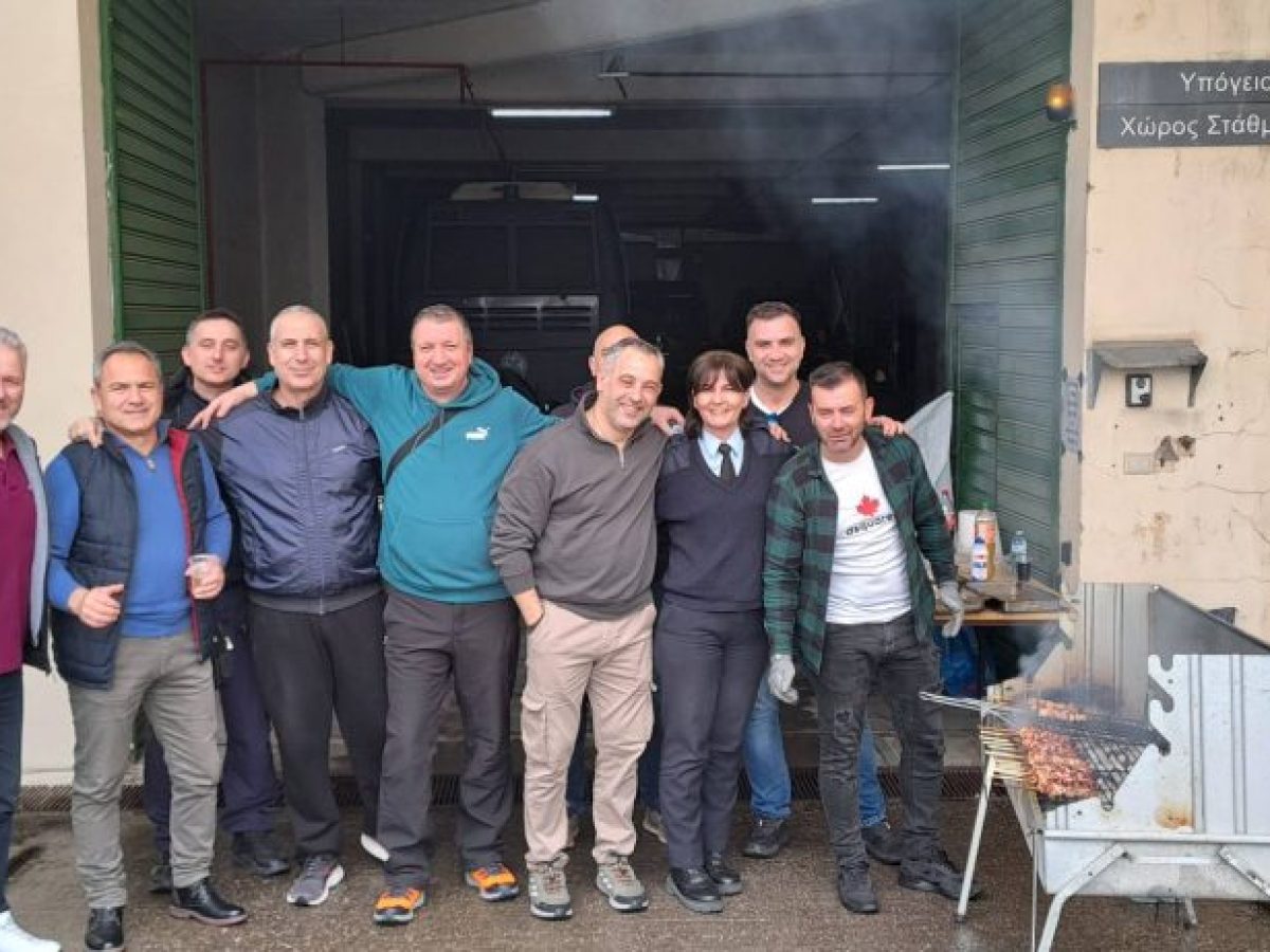 Αγρίνιο: Το τσίκνισαν και οι αστυνομικοί της Α.Δ. Ακαρνανίας (φωτο)