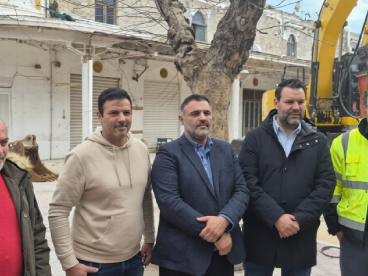 Αλλάζει μορφή  η Νέα Αγορά – Επίσκεψη του δημάρχου  Α.Κολιάδη στο εργοτάξιο