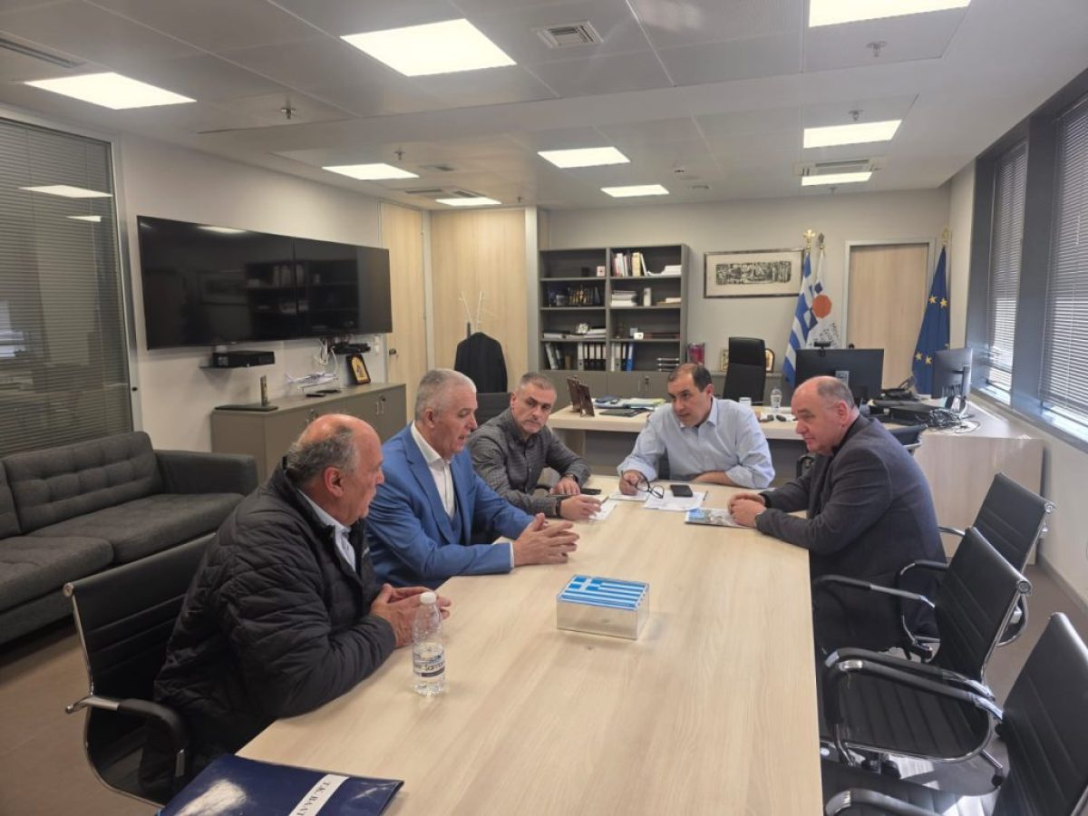 Αμύνταιο: Η αποκατάσταση των ζημιών στο επίκεντρο συνάντησης με τον Υφυπουργό Πολιτικής προστασίας