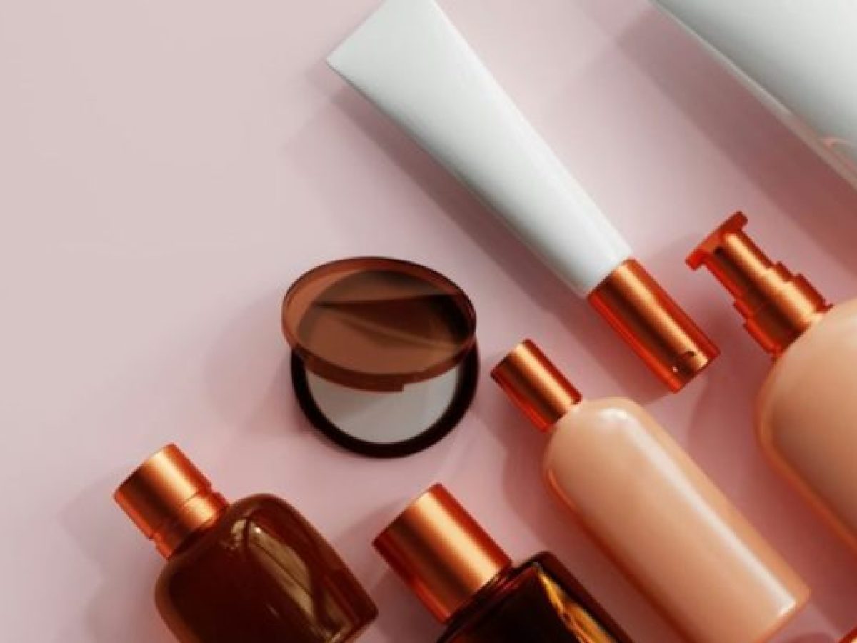 Ανακαλούνται γνωστά καλλυντικά λόγω επικίνδυνης ουσίας – Η λίστα με τα προϊόντα