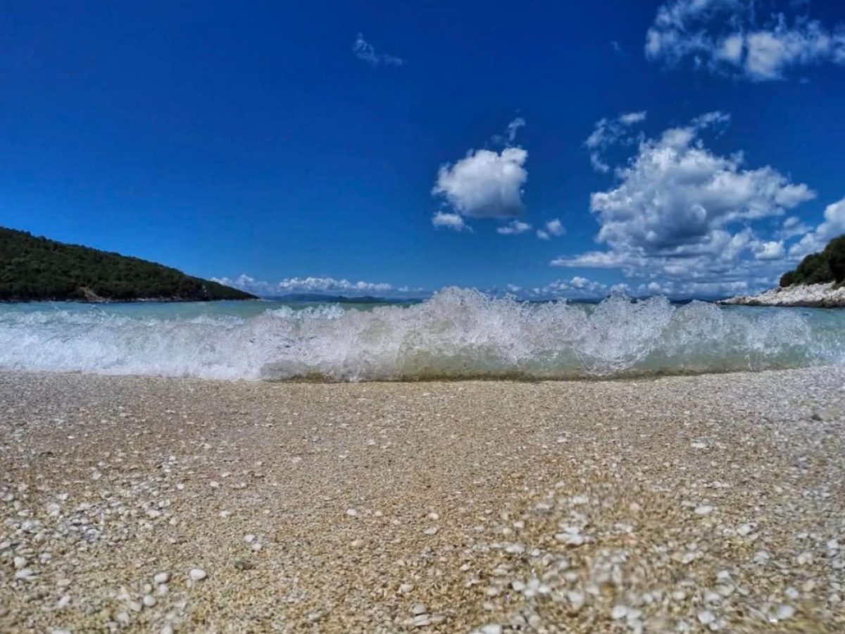 Αναρτήθηκε η διακήρυξη για τον διαγωνισμό χρήσης αιγιαλού και παραλίας στον Δήμο Ξηρομέρου