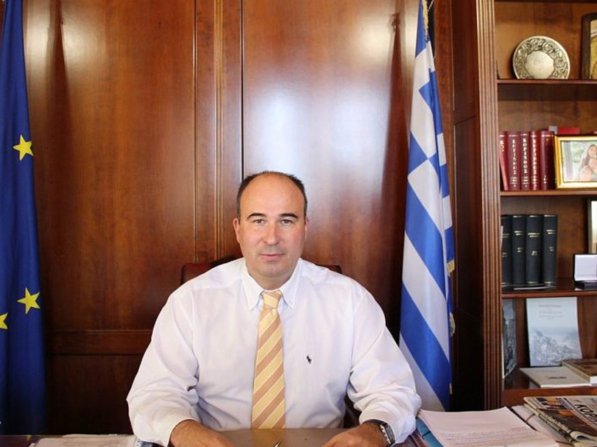 Αναστάσιος Γκιολής: Ξεκινά η κατασκευή δύο ισόπεδων κυκλικών κόμβων Αρχαίας Κορίνθου και Λεχαίου  (video)