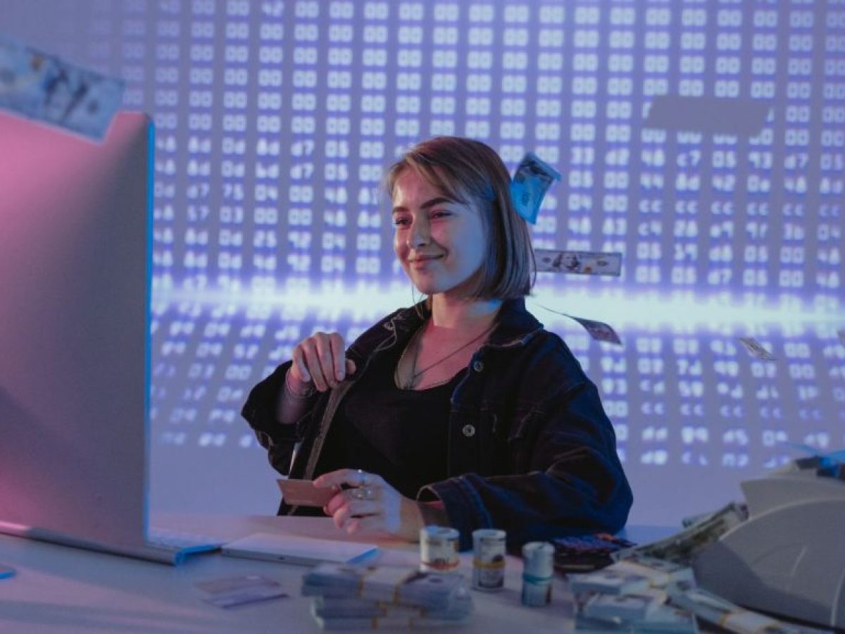 Απάτη με προπληρωμένες κάρτες στην Κοζάνη με ζημία 922,50 ευρώ