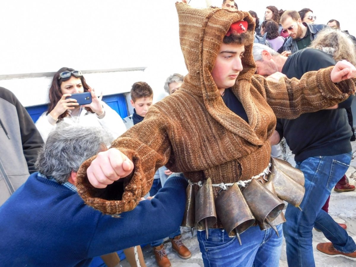 Απεραθίτικα 2026: Ομιλίες, μουσικό δρώμενο και έκθεση φωτογραφίας για τους Κουδουνάτους