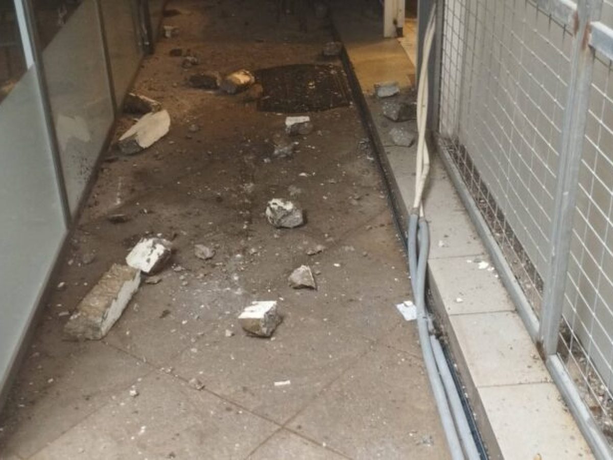 Από θαύμα δεν θρηνήσαμε θύματα στο δημαρχείο της Μυτιλήνης