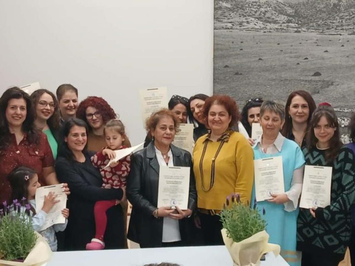 Αποφοίτησαν οι εκπαιδευόμενες της Δομής Υφαντικής Ανωγείων