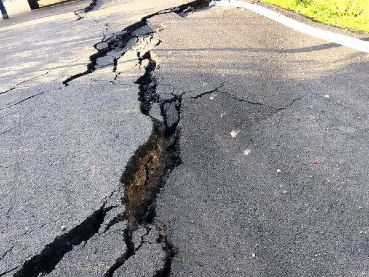 Αποκομμένο το χωριό Χώρα Γορτυνίας – Μεγάλη καθίζηση του εδάφους (εικόνες)