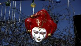 Αpokries-sta-ipsi-i-prokratisis-2