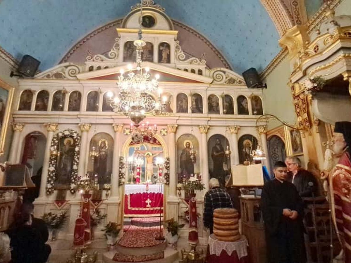 Αρχιερατικός εσπερινός του Αγίου Χαραλάμπους στον φερώνυμο Ιερό Ναό της Χώρας Καλύμνου (video)