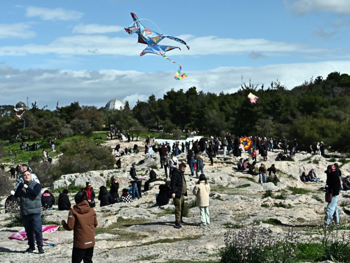 Αττική: Παντού σήμερα «μυρίζει» Καθαρά Δευτέρα!