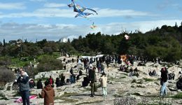 Αttiki-pantou-simera-mirizi-kathara