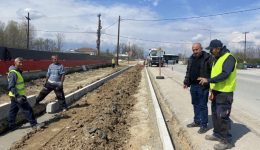 &Alpha;llazi-i-isodos-tis-polis