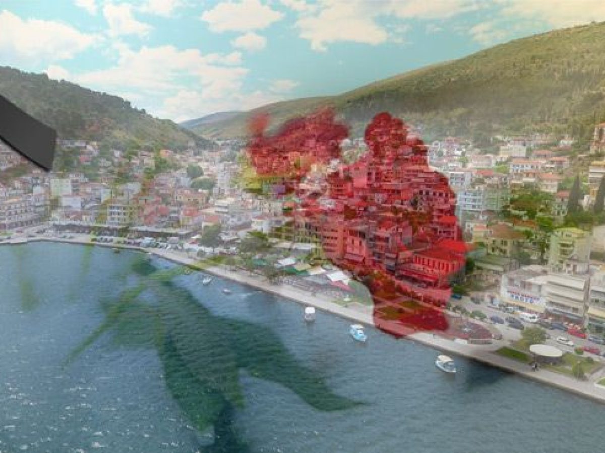 &Alpha;&mu;&phi;&iota;&lambda;&omicron;&chi;ί&alpha;: Έ&phi;&upsilon;&gamma;&alpha;&nu; &alpha;&pi;ό &tau;&eta; &zeta;&omega;ή &delta;ύ&omicron; &epsilon;&mu;&beta;&lambda;&eta;&mu;&alpha;&tau;&iota;&kappa;έ&sigmaf; &mu;&omicron;&rho;&phi;έ&sigmaf; &tau;&eta;&sigmaf; &pi;&alpha;&rho;&alpha;&lambda;&iota;&alpha;&kappa;ή&sigmaf; &zeta;&omega;ή&sigmaf; &tau;&eta;&sigmaf; &pi;ό&lambda;&eta;&sigmaf;