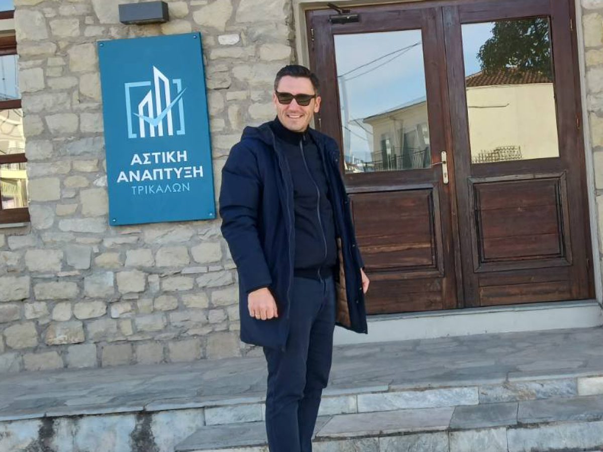 1.000 αισθητήρες στις θέσεις στάθμευσης των Τρικάλων. Τι λέει ο Ζιώγας (ηχητικό)