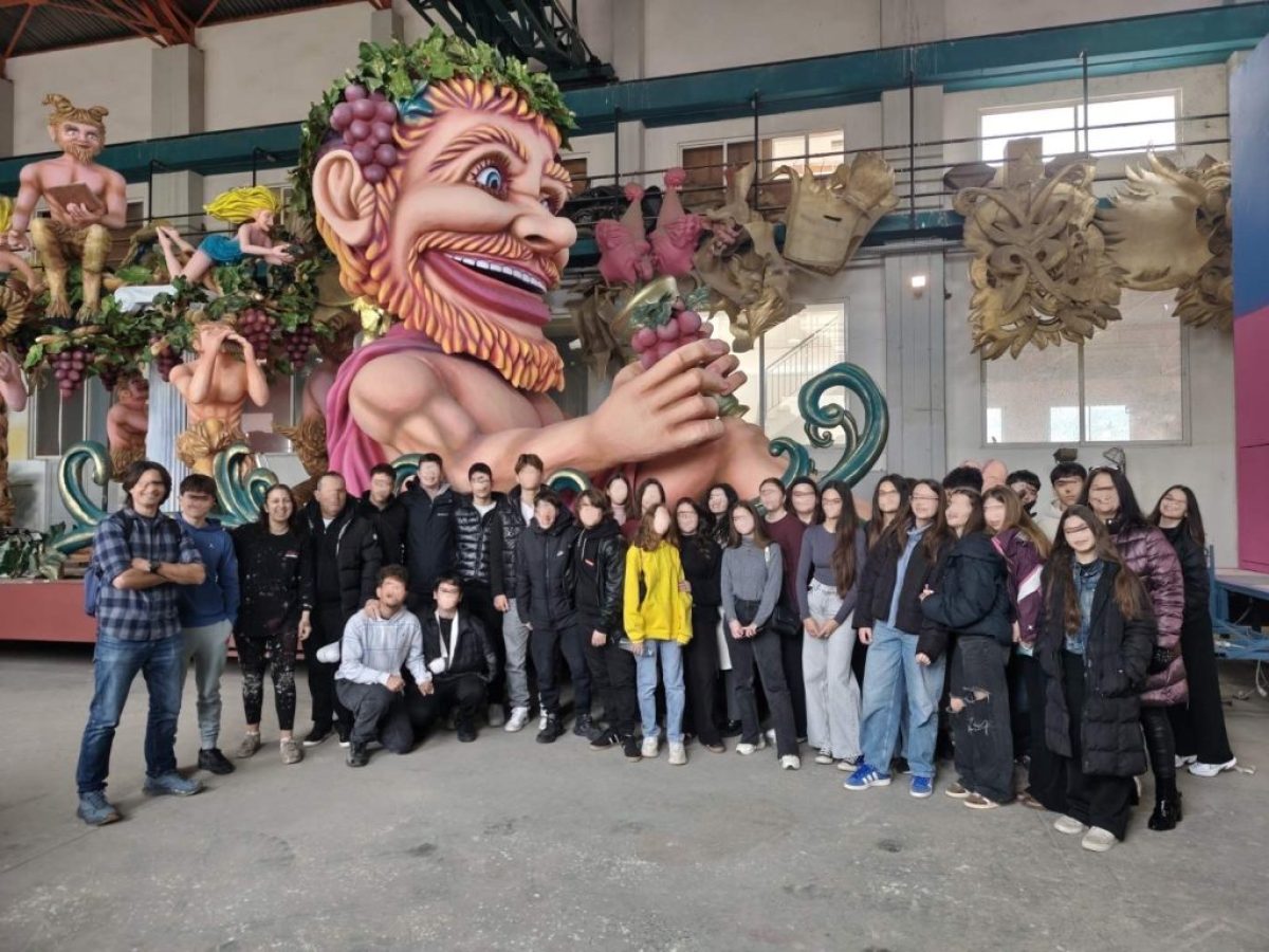 1.300 παιδιά ξεναγήθηκαν στο Καρναβαλικό Εργαστήριο