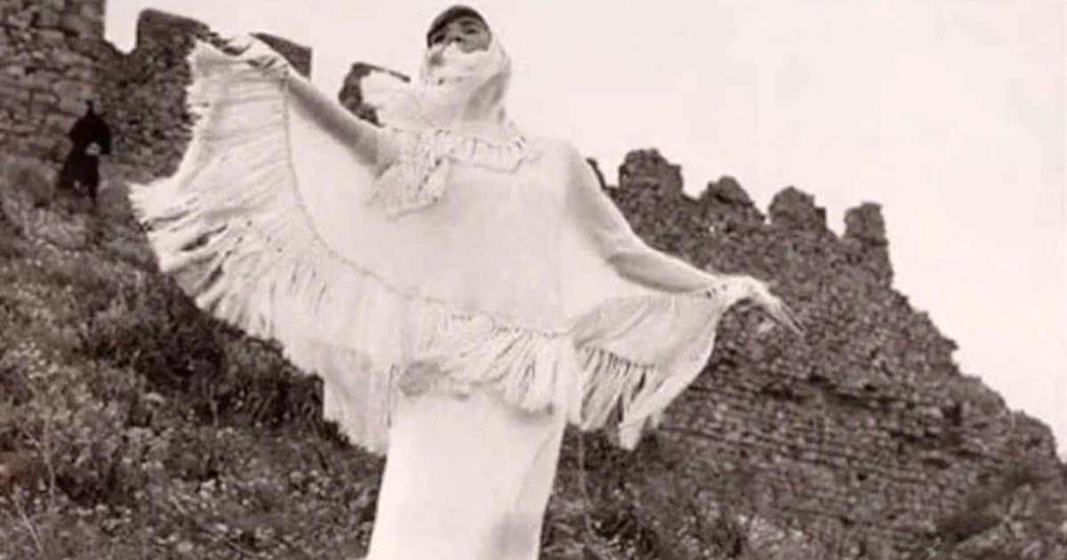1971-i-marinella-sto-kastro