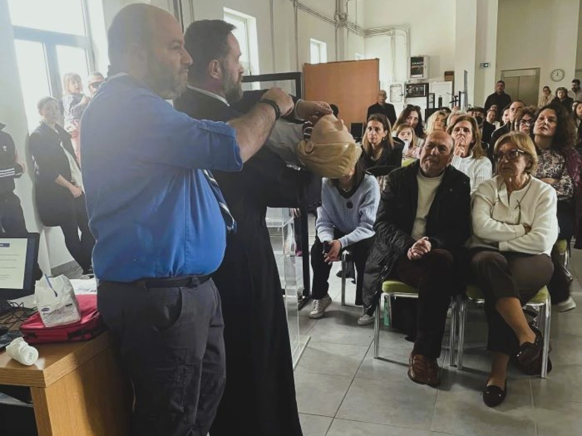 1ο Γυμνάσιο Ραφήνας: Μεγάλη συμμετοχή σε σεμινάριο Πρώτων Βοηθειών που διοργάνωσε η «Γνώση εν Πράξει»