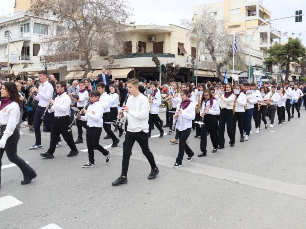 25η Μαρτίου στον Άλιμο: Κλειστή η οδός Δωδεκανήσου – Αλλάζει η διαδρομή του 109 λόγω της παρέλασης