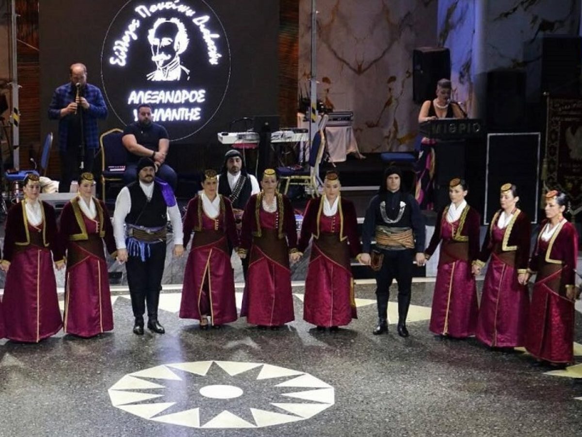 45 χρόνια ιστορίας και παράδοσης: Το καταδιασκέδασαν οι Πόντιοι στην επετειακή βραδιά του Συλλόγου Διαβατών «Αλέξανδρος Υψηλάντης»