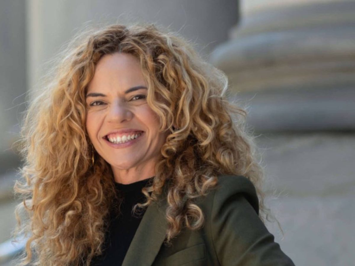 Connie Bonaros: Συνεχίζω το έργο του Nick Xenophon