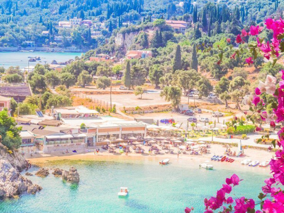 HolidayCheck: Πέφτουν οι τιμές των πακέτων Πασχαλινών διακοπών σε Κρήτη και Κω – Σταθερή η Ρόδος, ανοδικά η Κέρκυρα