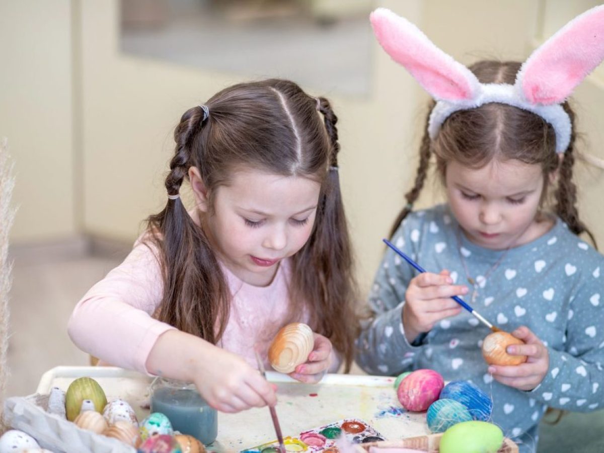Mujura Kids Crafts | Easter: Το Μυστικό Πασχαλινό Εργαστήρι του Κούνελου!