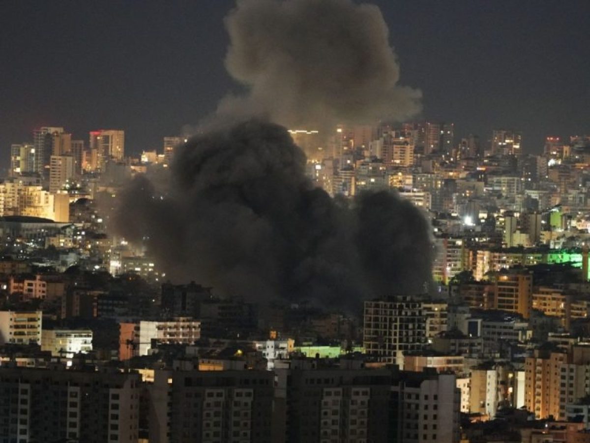 New York Times: Βίντεο δείχνει αμερικανικό πύραυλο να χτυπάει το σχολείο στο Ιράν με θύματα δεκάδες παιδιά