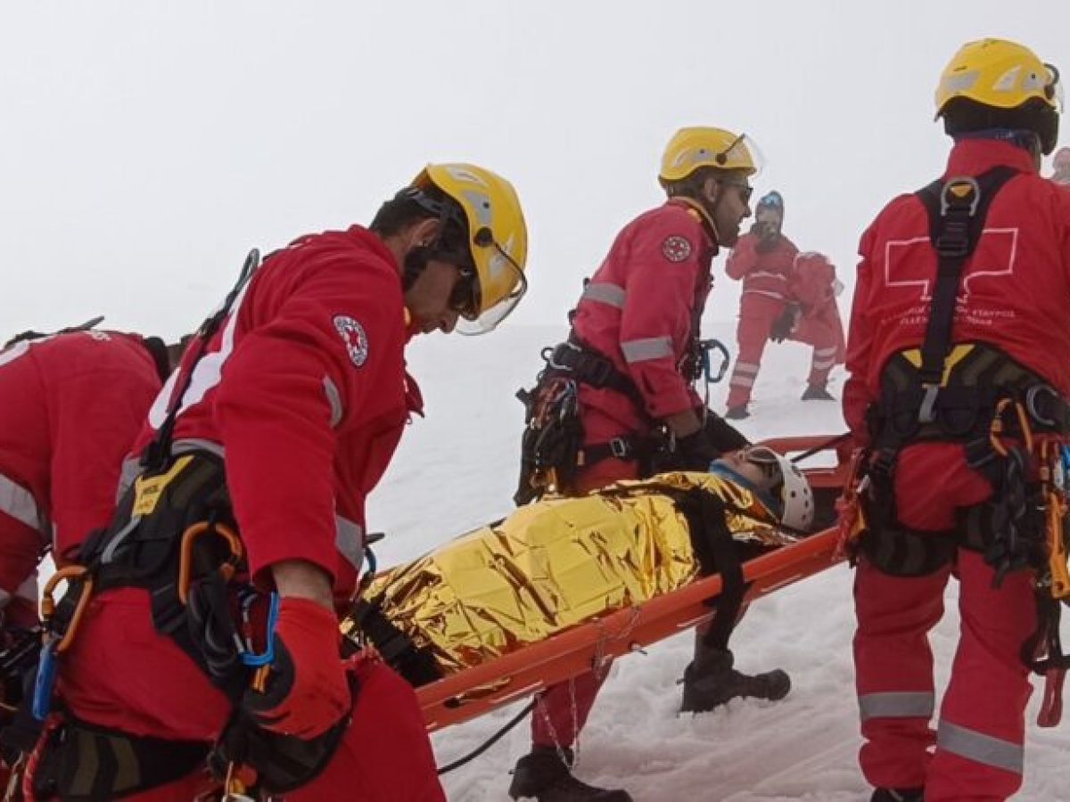 O Ελληνικός Ερυθρός Σταυρός διοργάνωσε εντυπωσιακή εκπαίδευση επιβίωσης και διάσωσης στον Όλυμπο (φωτο, video)