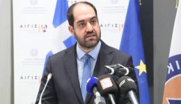 O-ipourgos-politikis-prostasias-gia