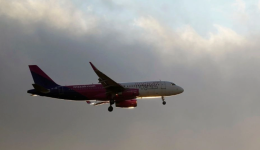 Wizz-Air-&Alpha;nastelli-oles-tis