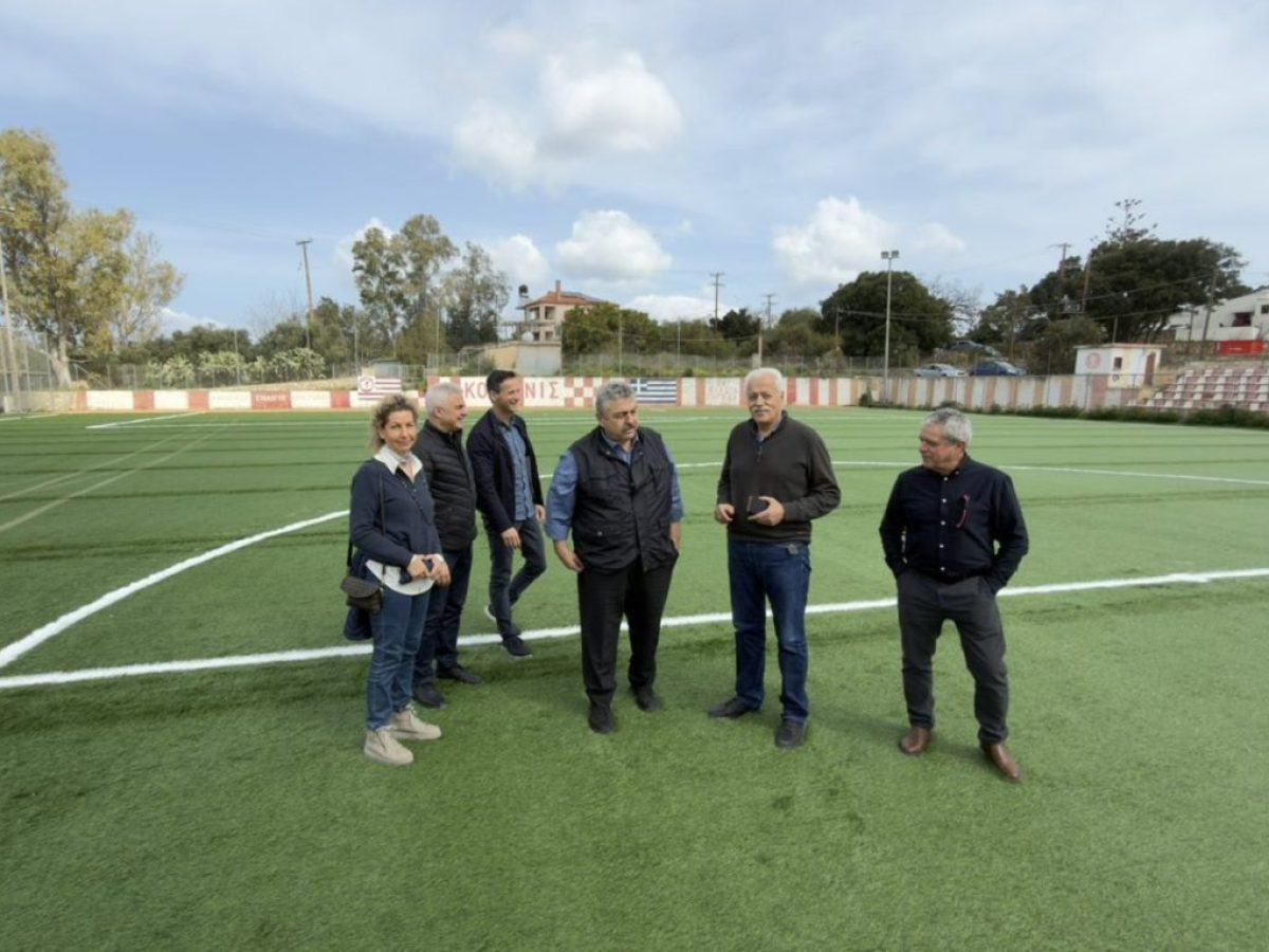 Αυτοψία Καλογερή στα γήπεδα Βάμου και Πλατάνου: Έργα 665.000 ευρώ για νέους χλοοτάπητες και ηλεκτροφωτισμό