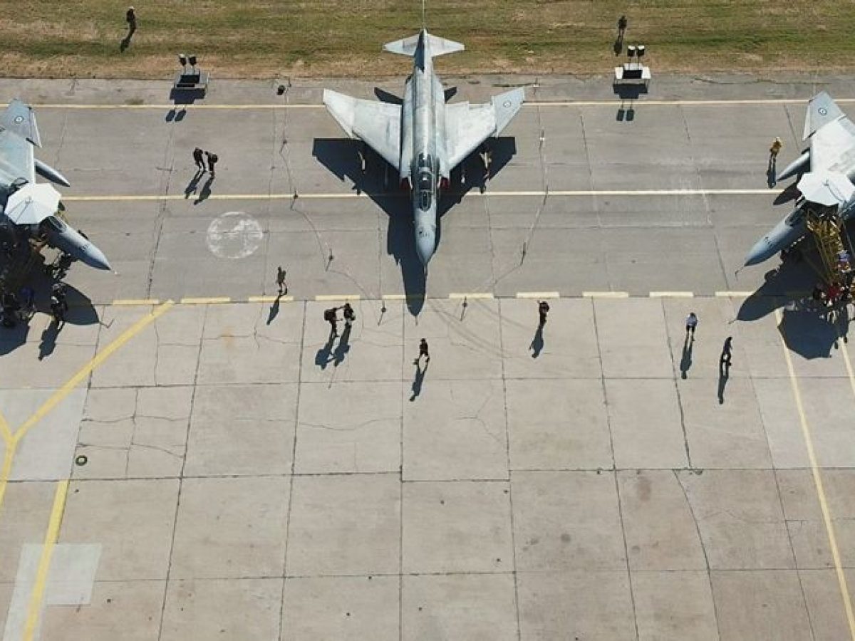 Αυξημένα μέτρα ασφαλείας στη αεροπορική βάση Ανδραβίδας-Φόβοι για ¨χτύπημα¨