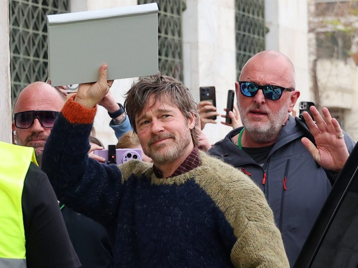 Αύριο τα γυρίσματα της ταινίας του Μπραντ Πιτ στη Νέα Μάκρη – Κυκλοφοριακές ρυθμίσεις στην παραλία