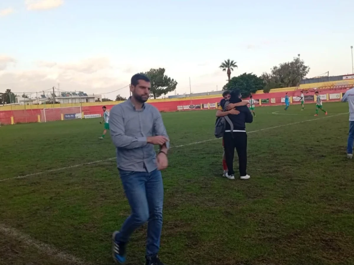 Μπερετούλης στο “news12”: “Στο δεύτερο μέρος ζήτησα από τους ποδοσφαιριστές μου να παίξουν γρήγορα και έξυπνα, έτσι καταφέραμε να πετύχουμε το 0-3”