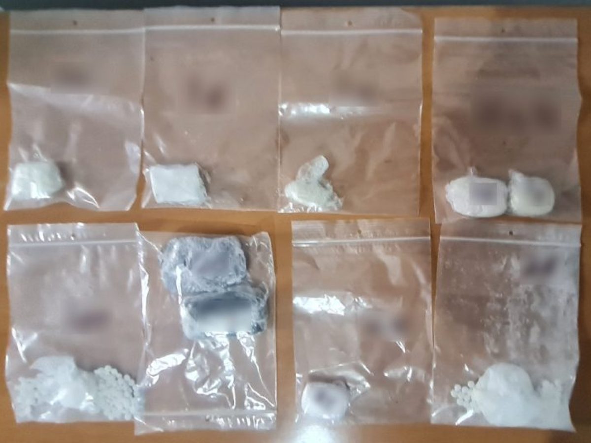 Μπλόκο» σε ναρκωτικά στις Φυλακές Τρικάλων – Τα είχε κρύψει στις σόλες παπουτσιών