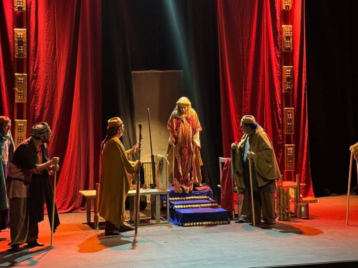 Μπουένος Άιρες: Μάγεψαν το κοινό οι «Πέρσες» του Αισχύλου