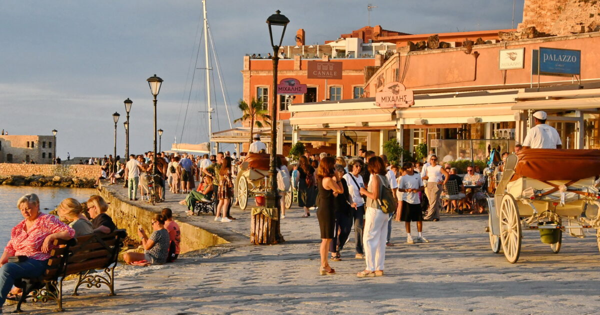chania-miomenes-i-kratisis-1