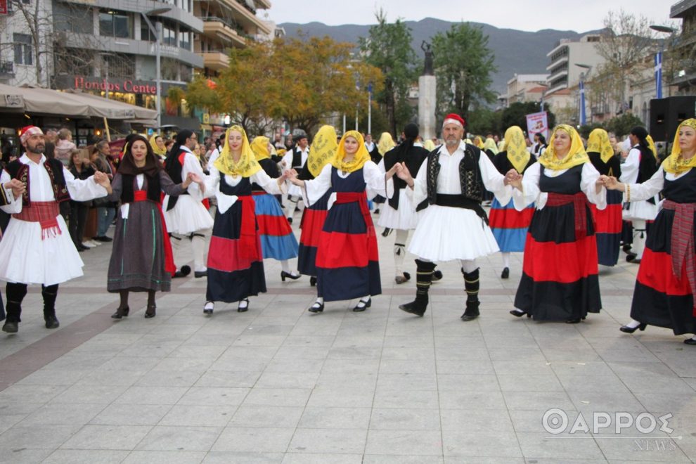 choreftiko-antamoma-avrio-stin-kentriki