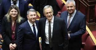 d΄-&Alpha;ntiproedro-tis-voulis-o