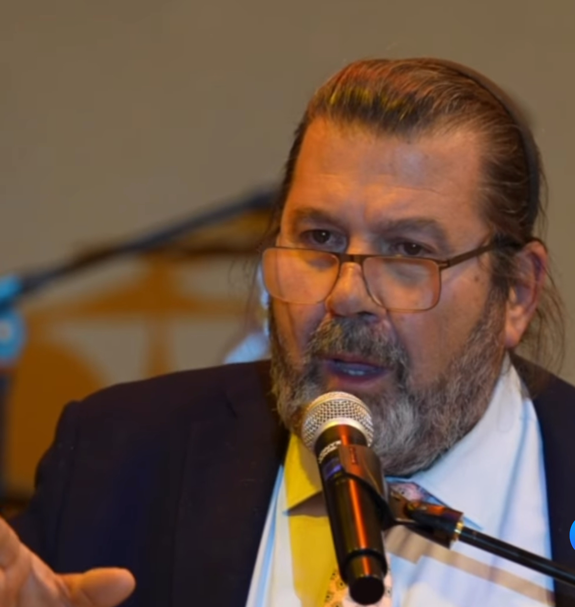 d.-zannettoullis-ston-topfm-to
