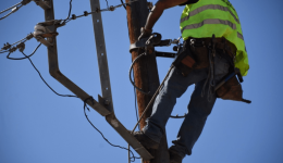 deddie-diakopes-ilektrodotisis-tin-triti