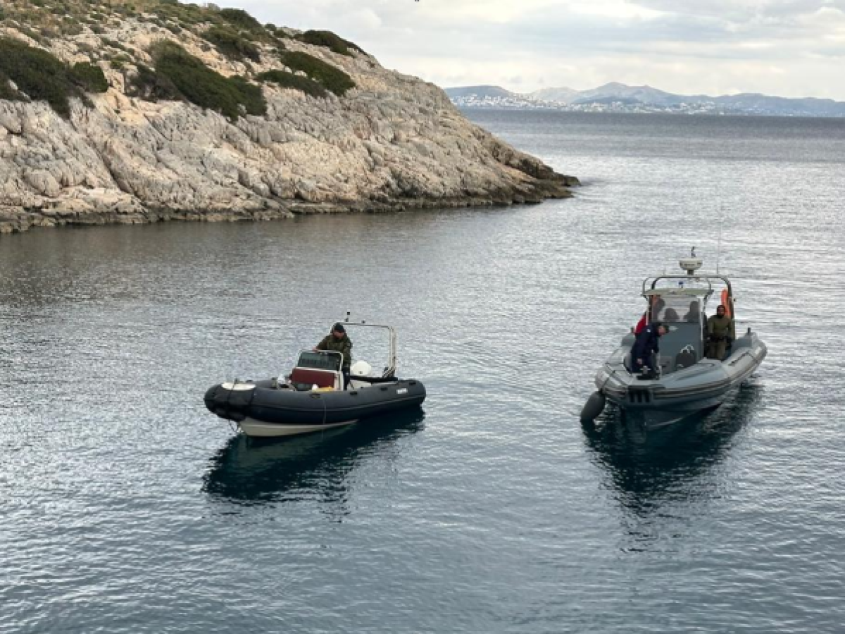 Διάσωση Δύτη στα A’ Λιμανάκια Βουλιαγμένης