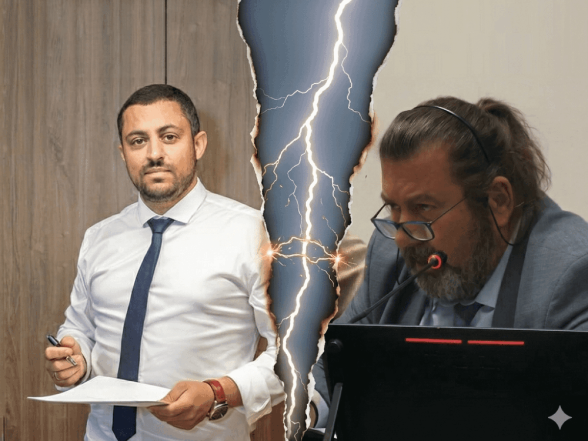 Διαζύγιο Γερονικόλα-Ζαννετούλη. Του ζητά να παραδώσει την έδρα του στο δημοτικό συμβούλιο.