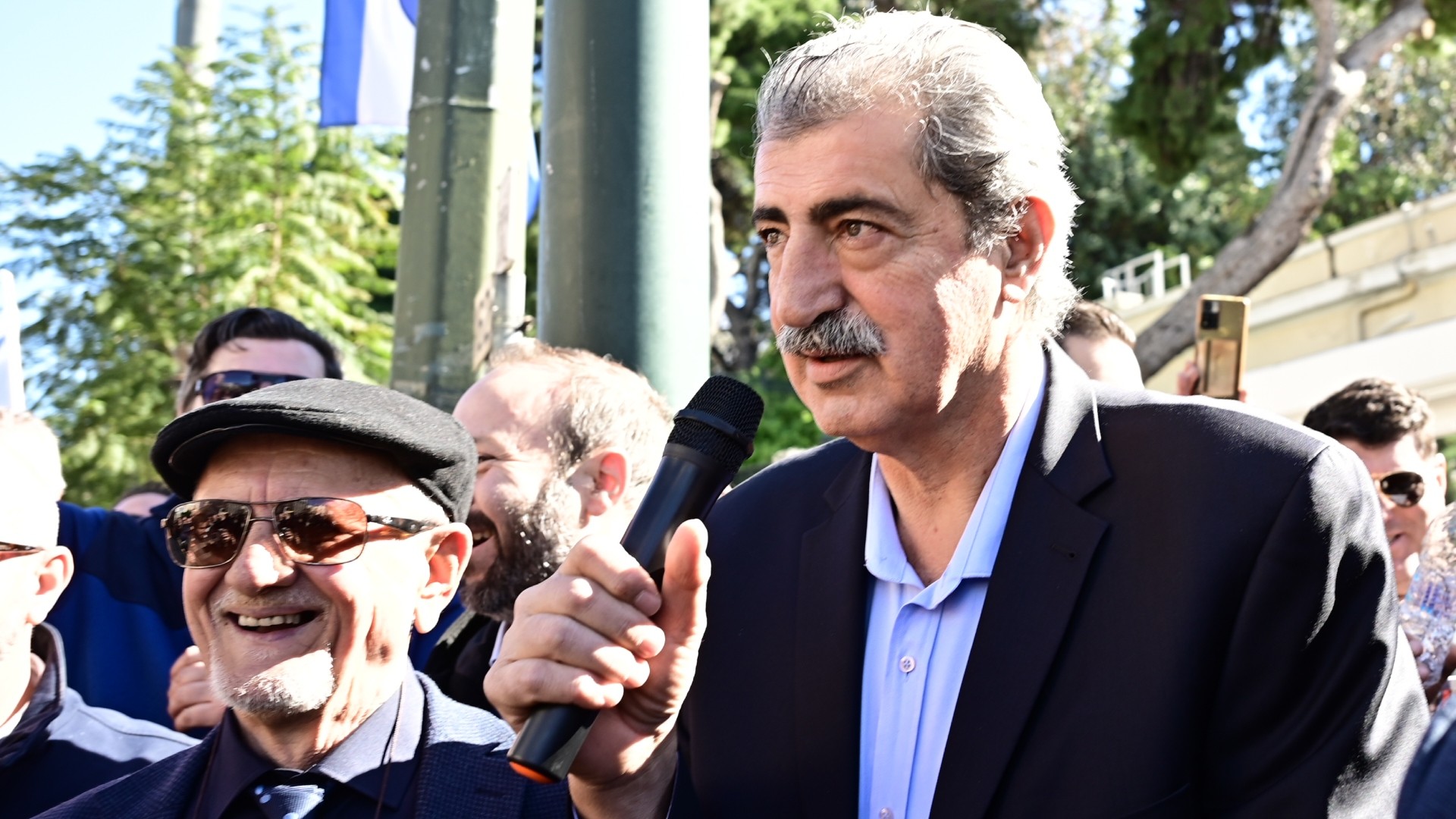dikteo-Άntro-Αpentaxi-tou-amfilegomenou-2