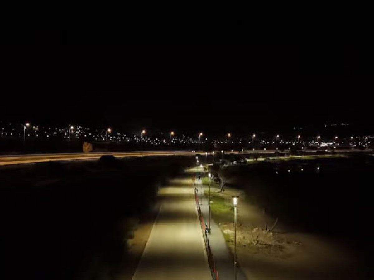 Δήμος Σαρωνικού: 100 νέα φωτιστικά στις Αλυκές Αναβύσσου!