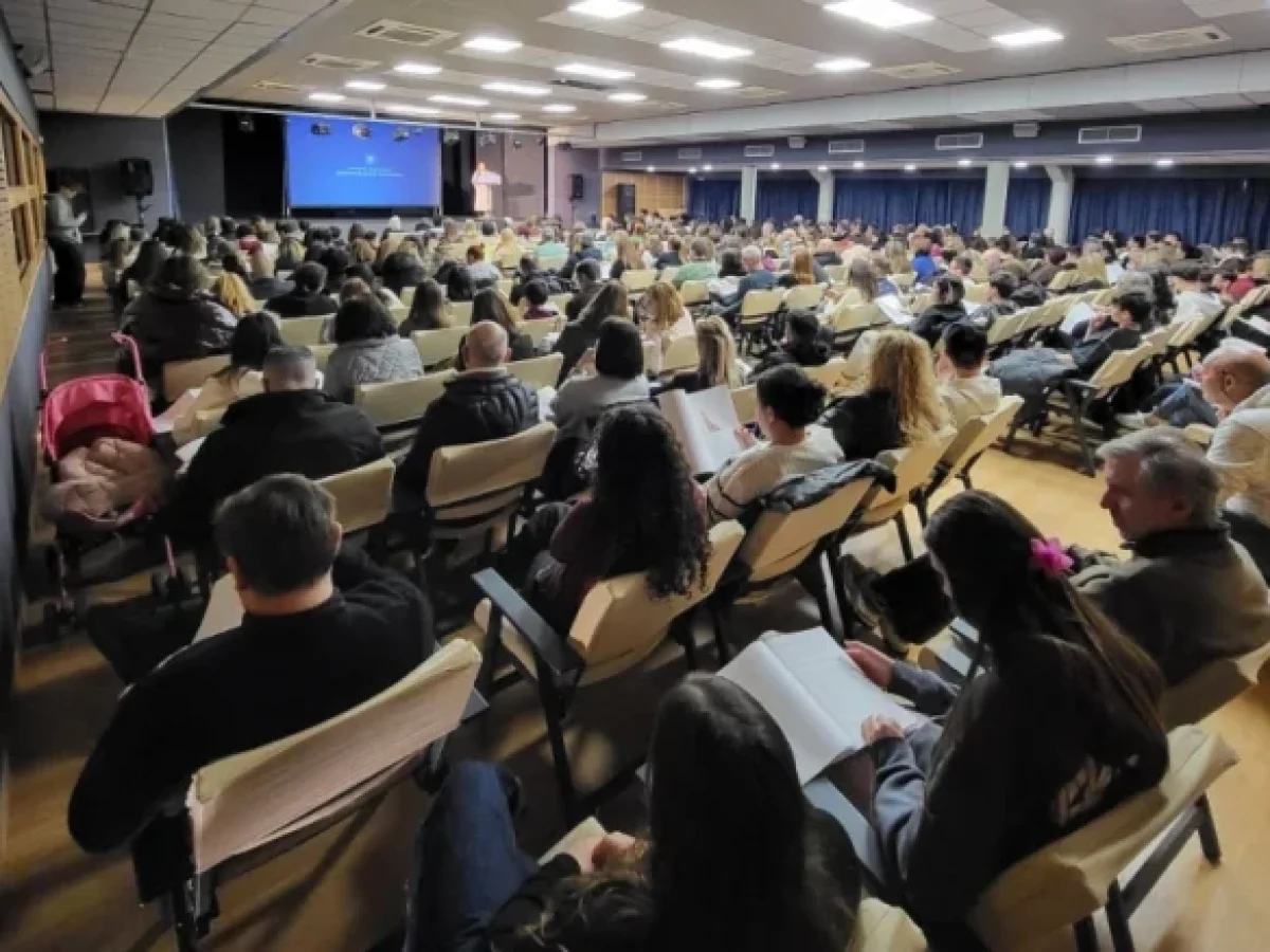 Δήμος Βάρης Βούλας Βουλιαγμένης: Στο πλευρό των μαθητών για την επιλογή σπουδών