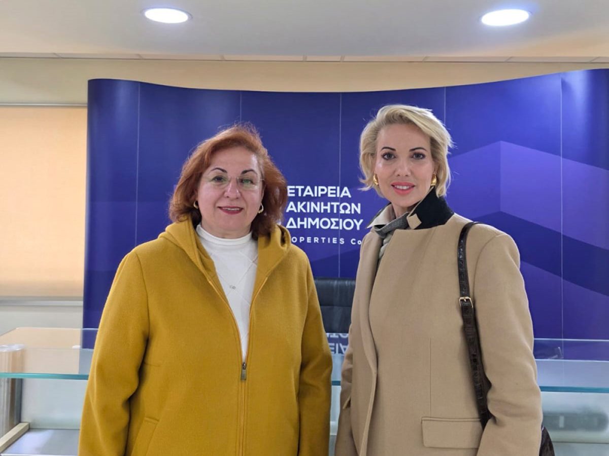 Δυναμική παρέμβαση της Κατερίνας Μονογυιού και της Δημάρχου Κέας για τη διάσωση και αξιοποίηση του ιστορικού ξενοδοχείου «Η Τζιά μας»