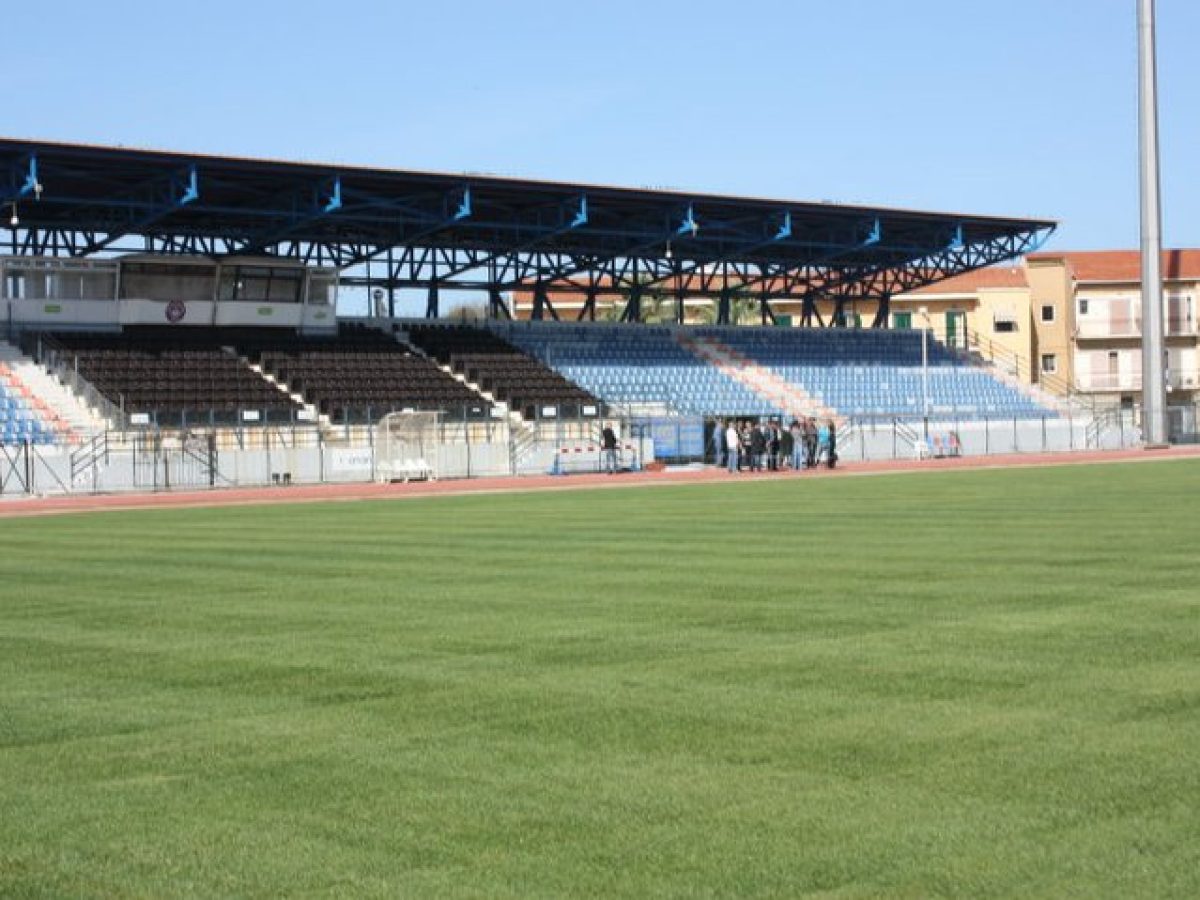 Δύο δημοσιογραφικά θεωρεία του ΕΑΚΚ παραχωρούνται στο Ενωσιακό Γήπεδο